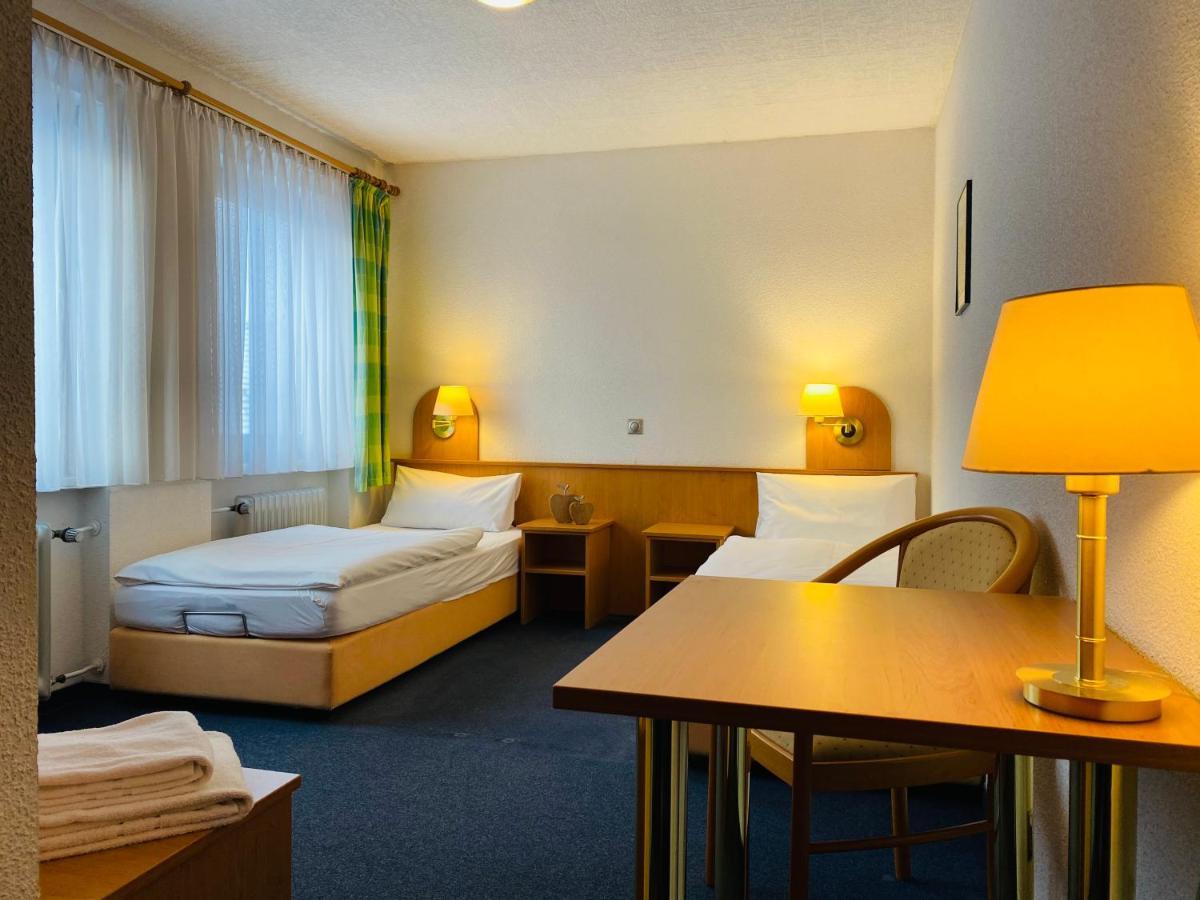 Zum Goldenen Adler Hotel Pfarrweisach Luaran gambar